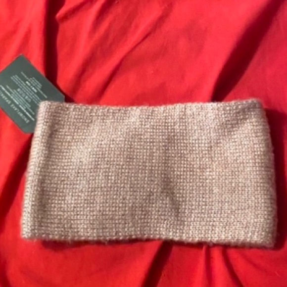 Victoria’s Secret head wrap - Picture 2 of 2